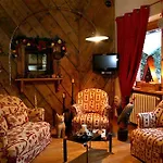 Checrouit Aparthotel 3*
