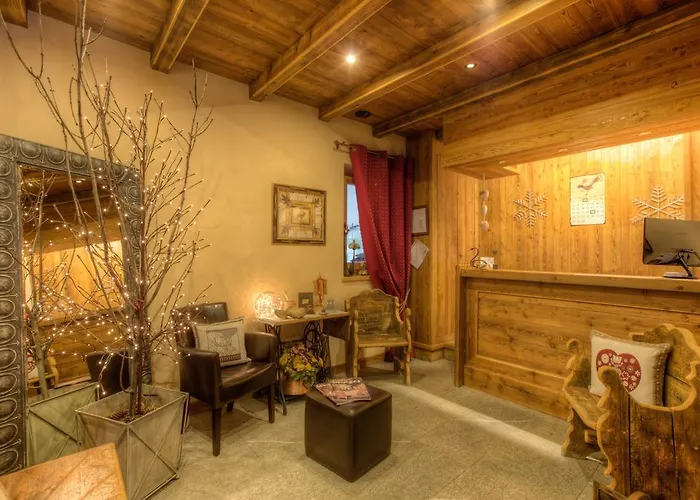 Ξενοδοχείο με διαμερίσματα Checrouit 3*