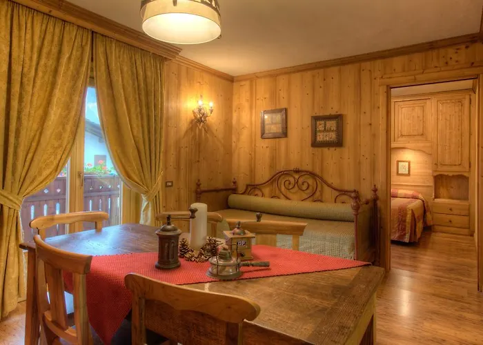 Checrouit Aparthotel Courmayeur