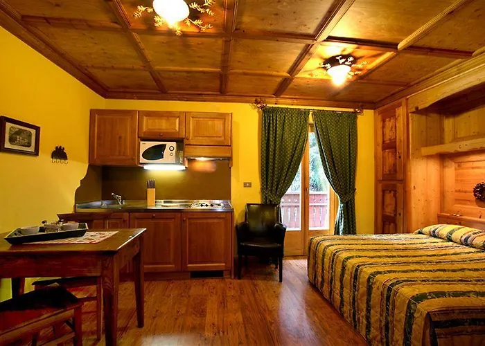 Checrouit Aparthotel Courmayeur