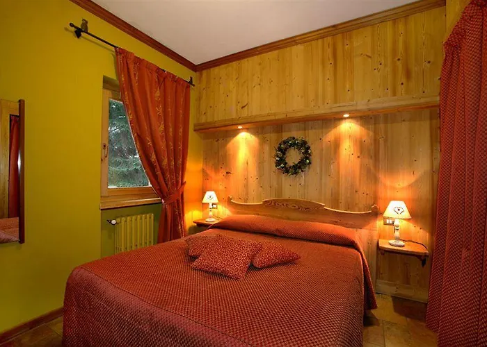 Checrouit Курмайор