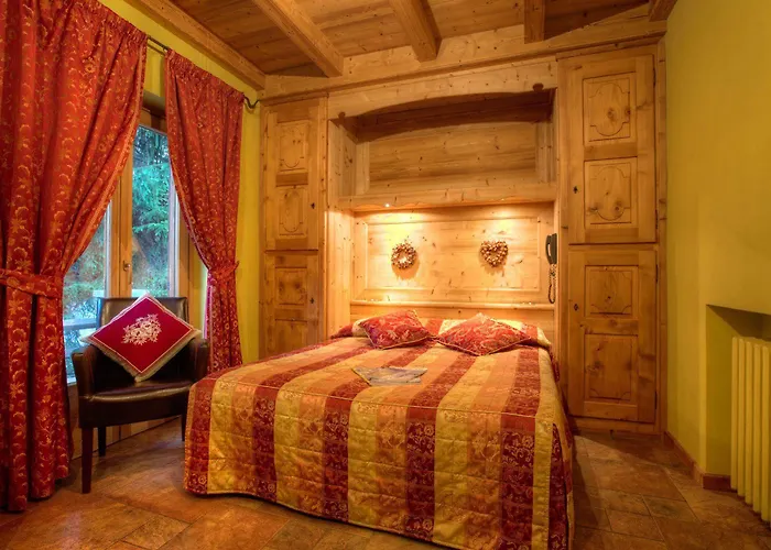 Aparthotel Checrouit