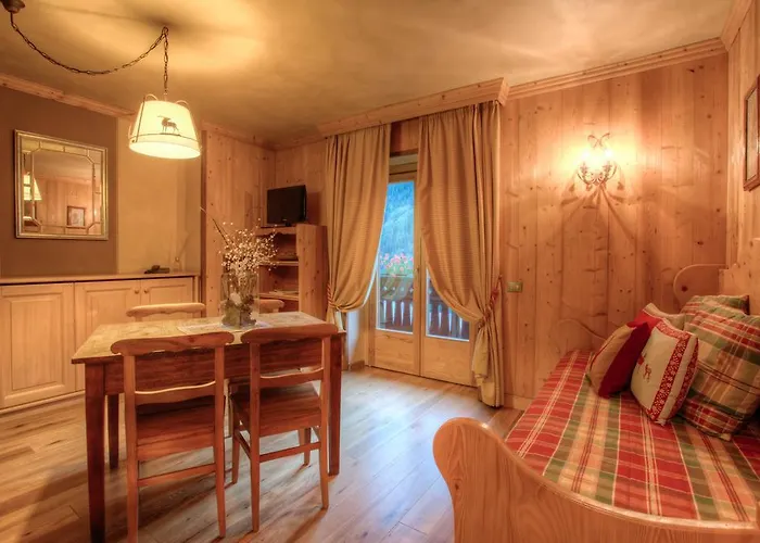 Checrouit Aparthotel