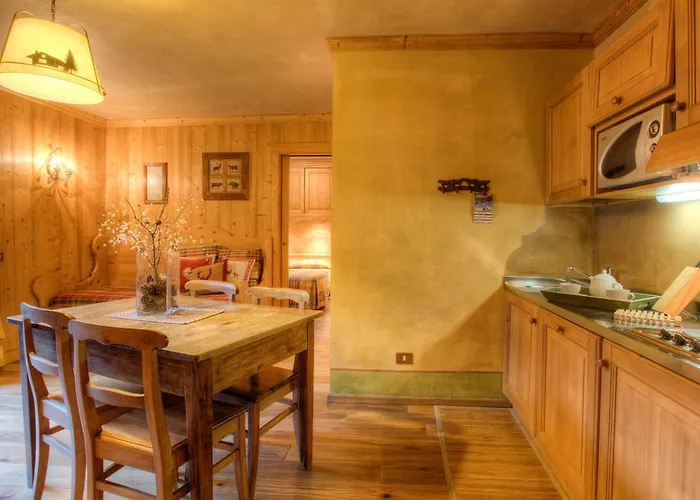 Ξενοδοχείο με διαμερίσματα Checrouit 3*