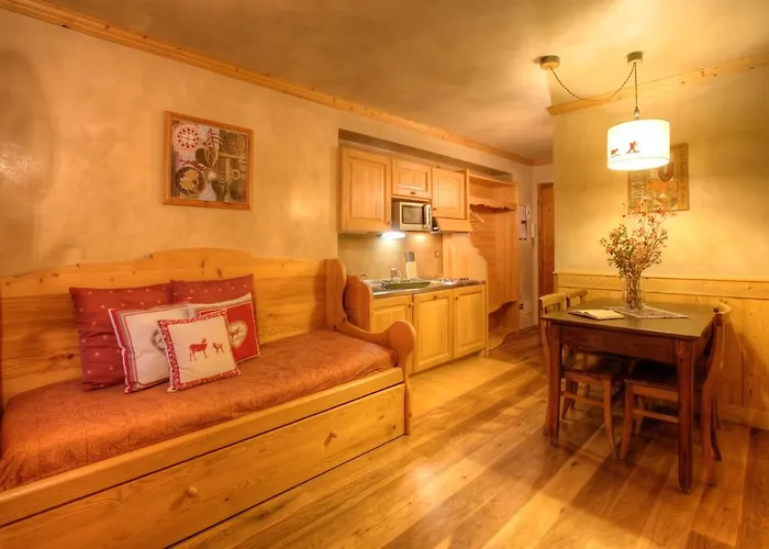 Aparthotel Checrouit